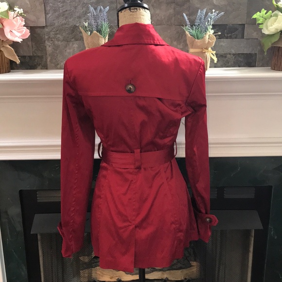 ♥️Red Coat♥️ - Picture 4 of 7